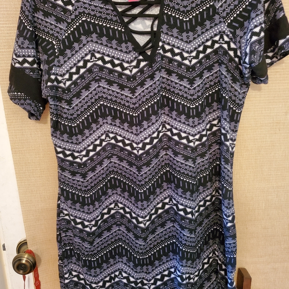 Black and Grey Tunic Cover Up